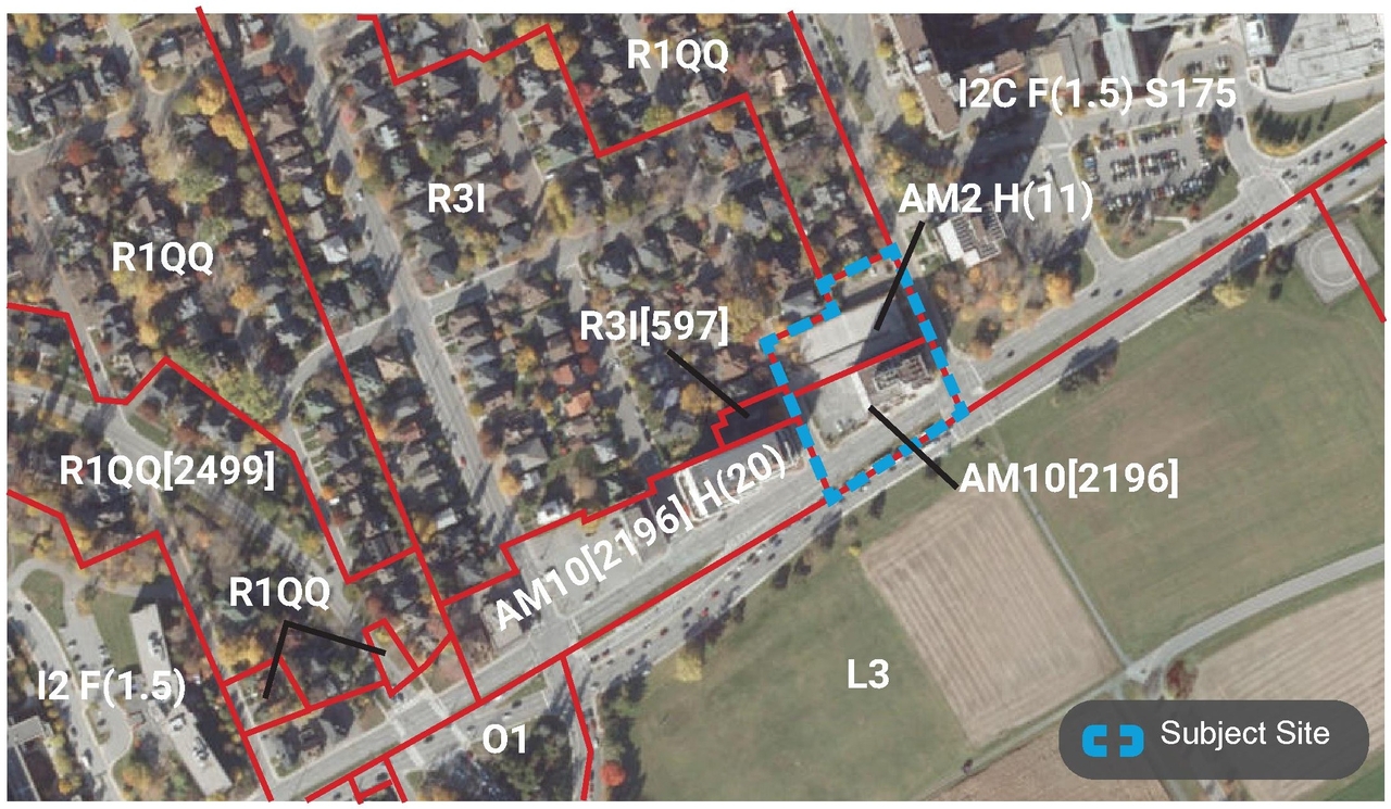 Construction site plan for project from page 2 of the file '2022-08-22 - FORMAL URBAN DESIGN REVIEW PANEL - Urban Design 220818 Package - D02-02-21-0093'