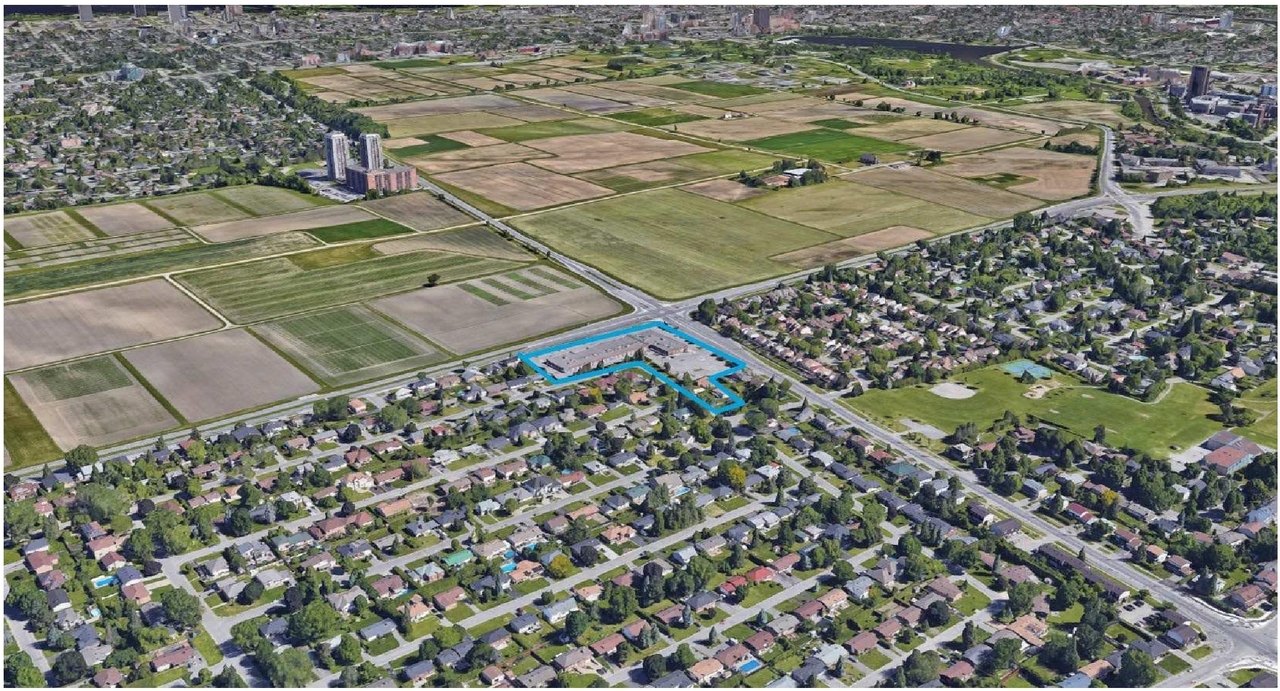 Construction site plan for project from page 6 of the file '2023-06-12 - Design Brief - D07-12-23-0076'