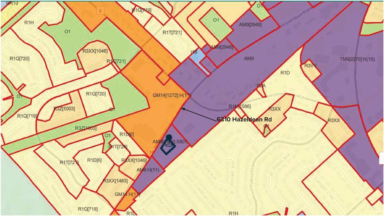 Construction site plan for project from page 31 of the file '2025-09-02 - Urban Design Review Panel Report - D07-12-25-0121'